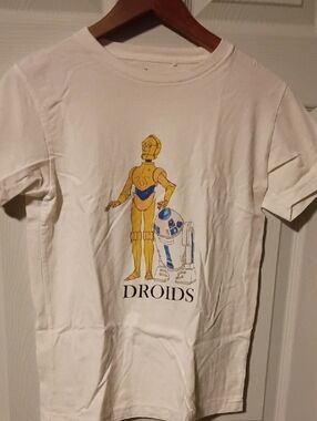Uniqlo Kids White Star Wars Droids T-Shirt with Yellow & Blue Graphic